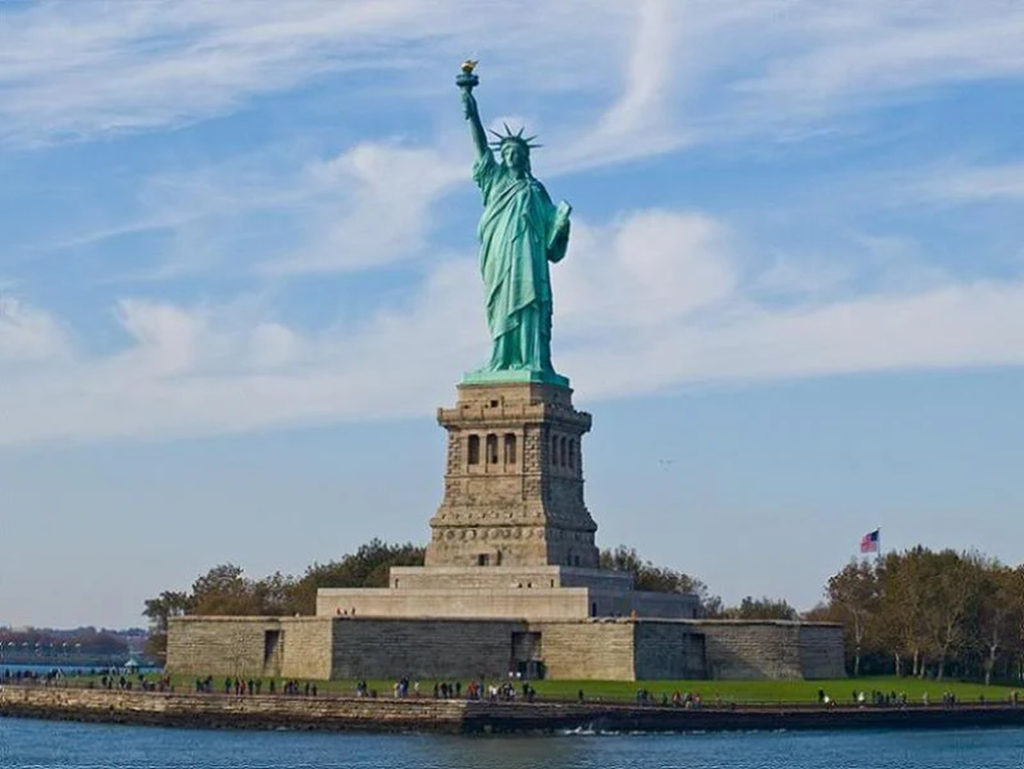Estátua da Liberdade completa o pódio dos pontos turísticos mais caros do mundo