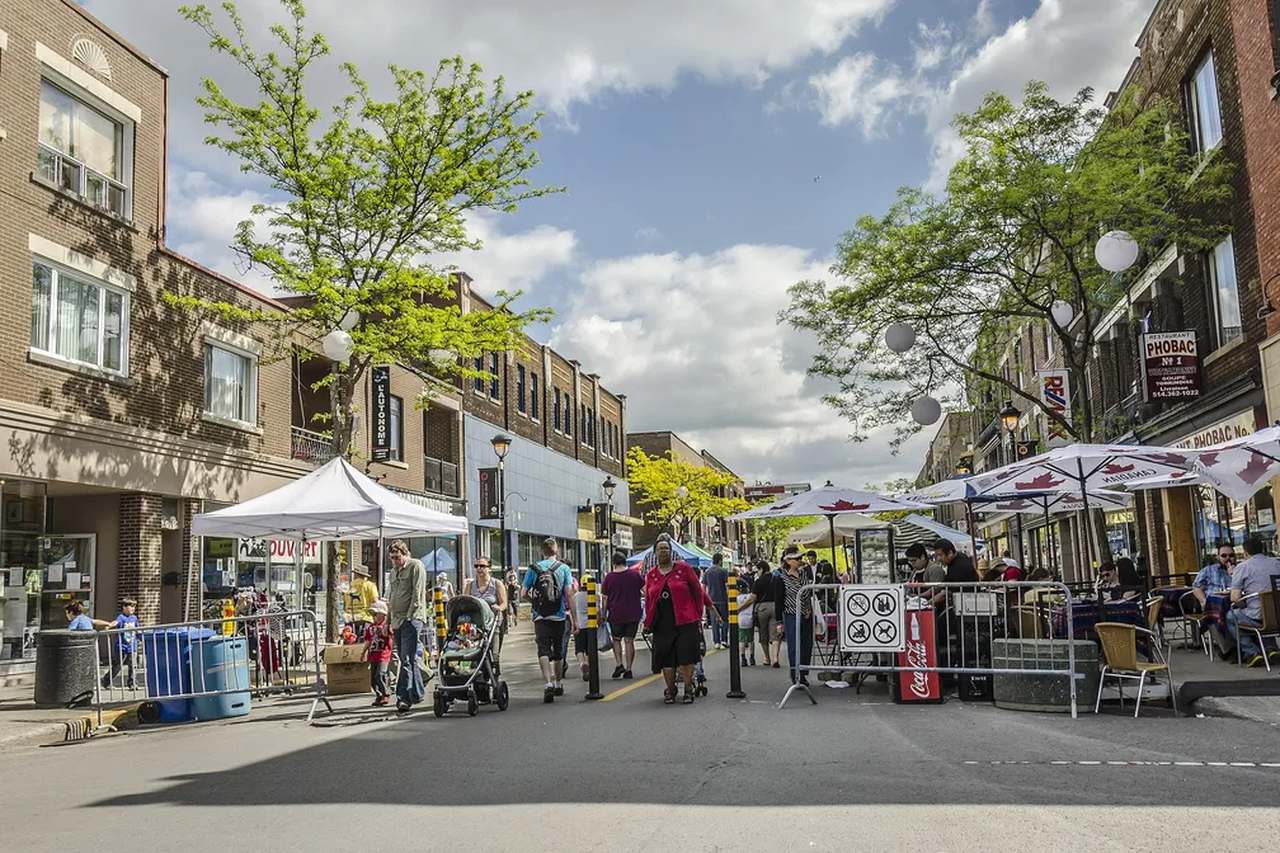 Rue Wellington em Montreal (Canadá) em foto tirada em maio de 2014 — Foto: Matias Garabedian/Wikimedia Commons